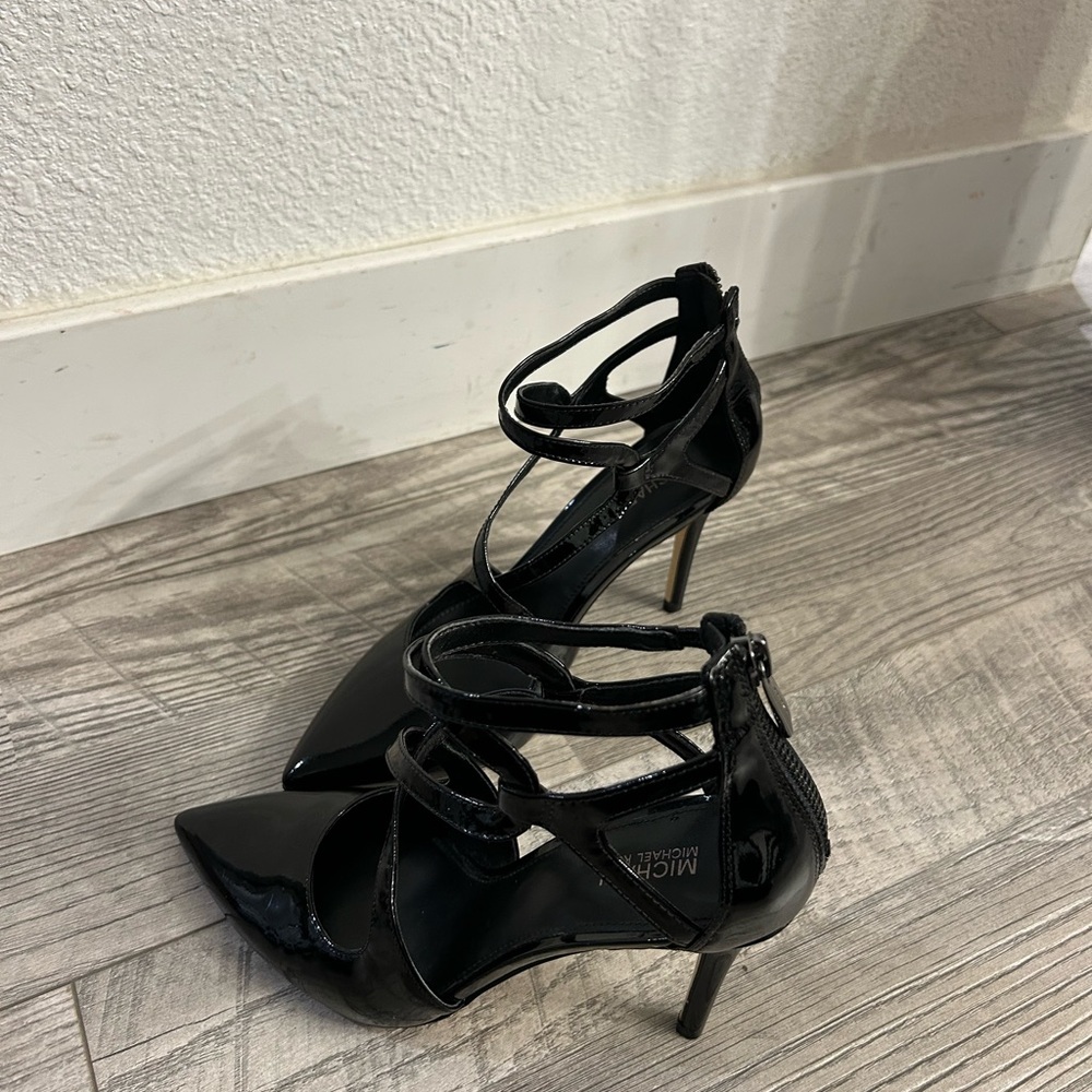 Michael Kors Catia Patent Leather Strappy Pumps in Black